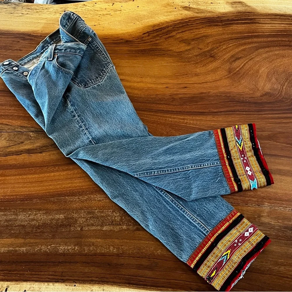Levi's Blue Denim Jeans with Multicolor Embroidered Cuffs - Picture 1 of 10